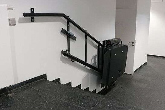 stratos plataforma escalera recta