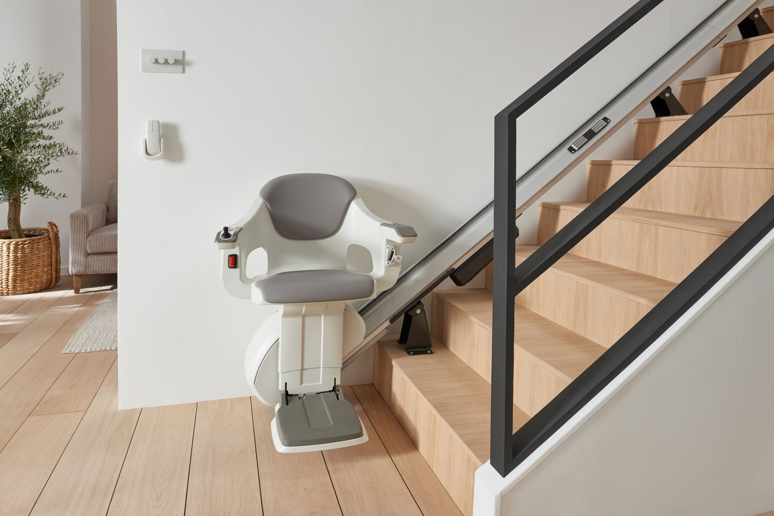 home glide silla salvaescaleras recta