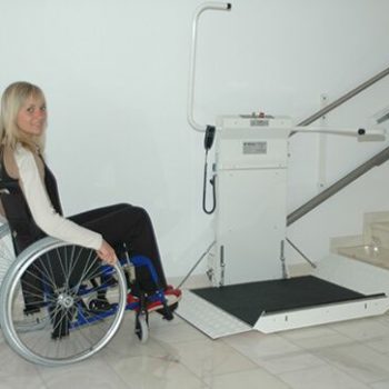 004010021122delta platform stairlift-2-3